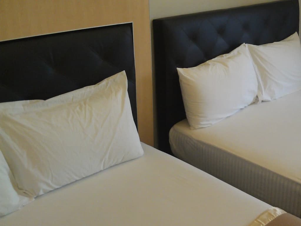 Serdang Business Hotel - photo 3