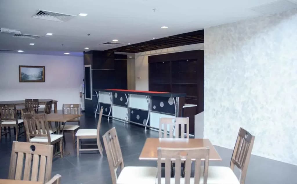 La Boss Hotel - photo 12
