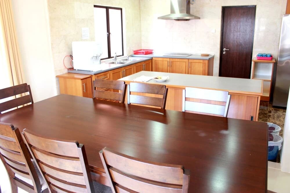 1st Choice Vacation Apartments @ Marina Court Resort Resort - photo 28
