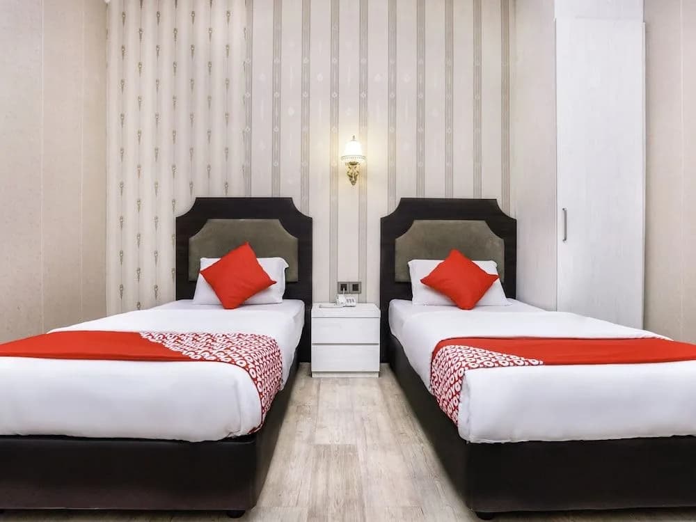 OYO 519 Domus Hotel - photo 5
