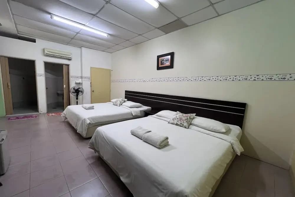 Seri Kemaman Inn, Chukai Terengganu - photo 6