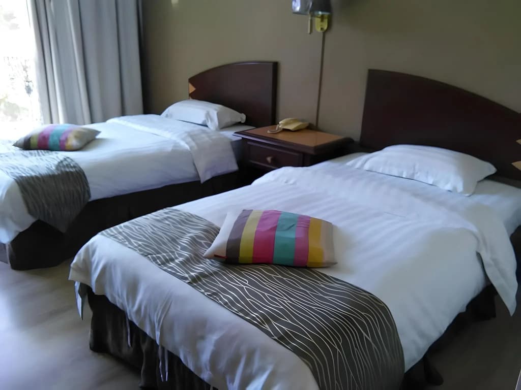 Casuarina Hotel - photo 3