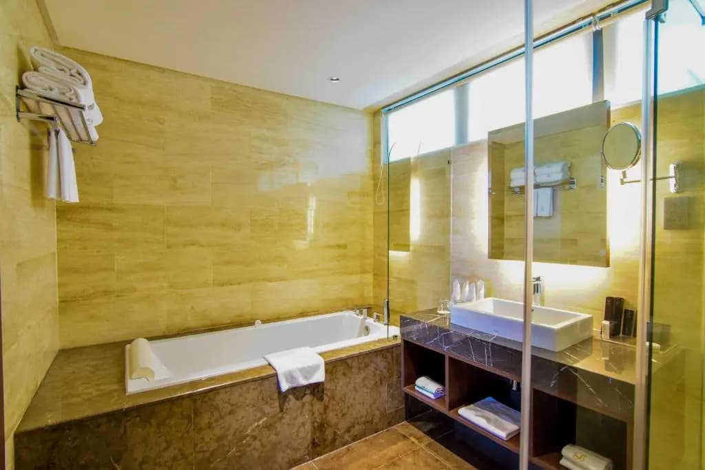 The Light Hotel Penang - photo 9