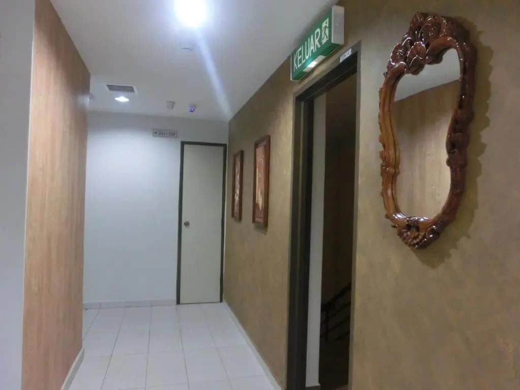 BG Business Hotel - photo 13