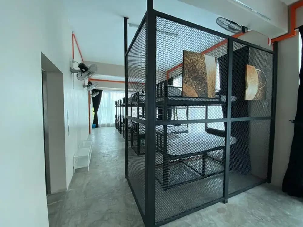 DWJ Backpacker Hostel - photo 12