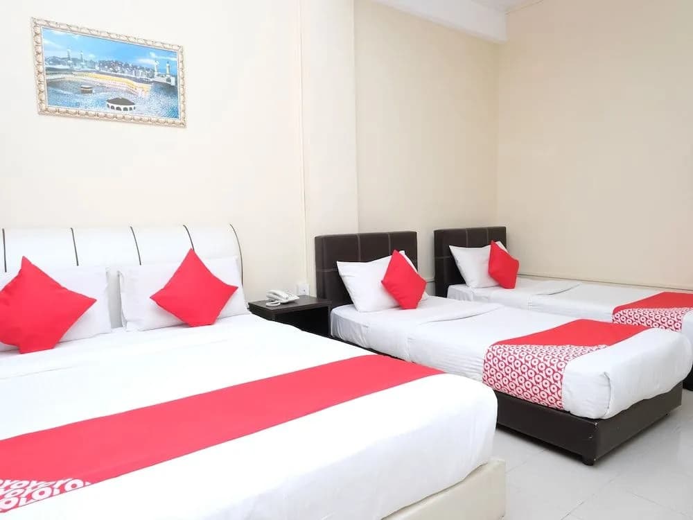 Diamond Hotel - photo 4