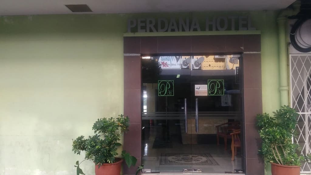 Perdana Hotel - photo 1