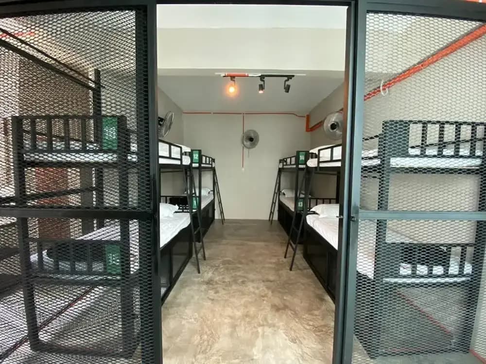 Dwj Backpacker Hostel - photo 13