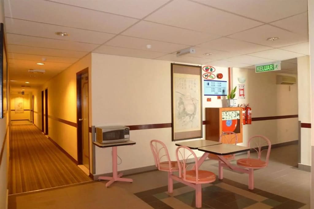 Coastal Park Hotel - photo 11