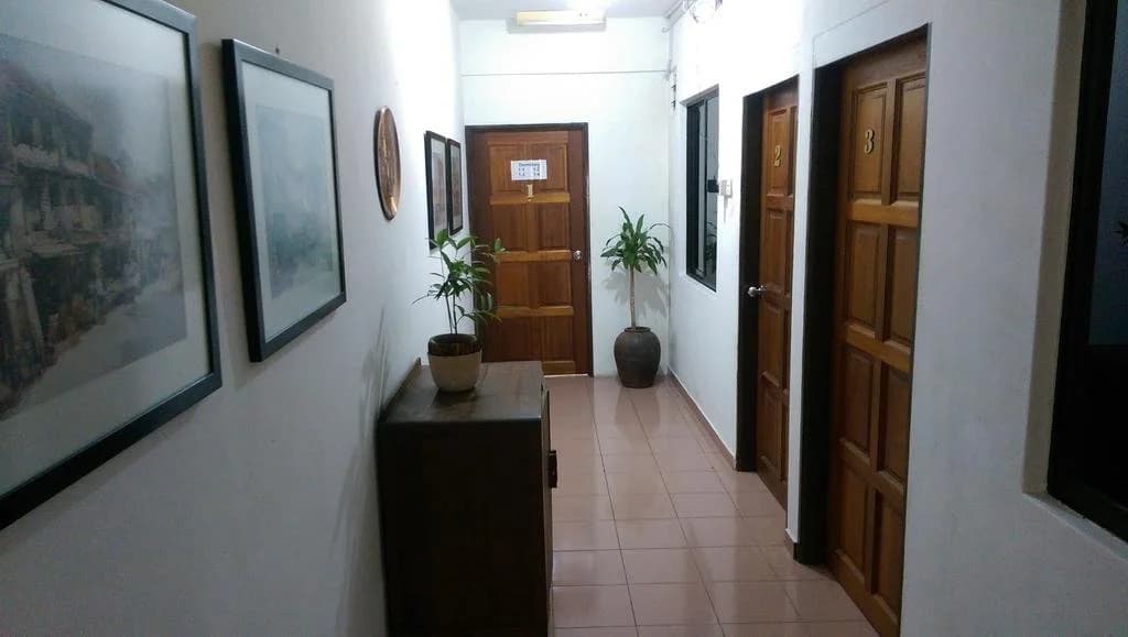 Roof Top Guest House Melaka - photo 11