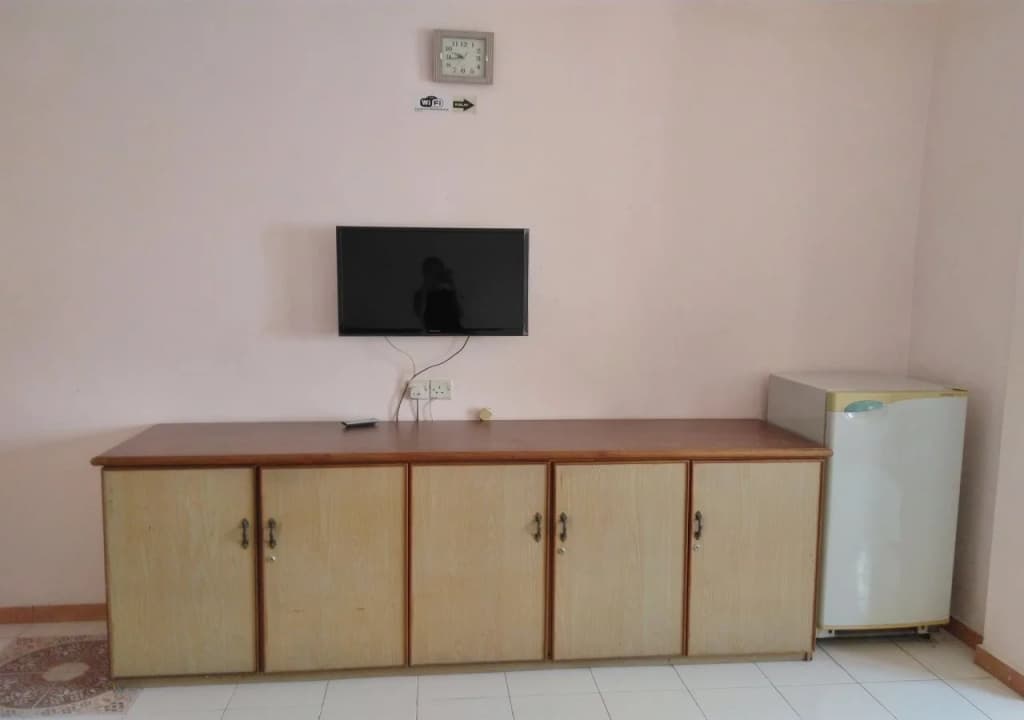 New Budget Inn Hotel - photo 3