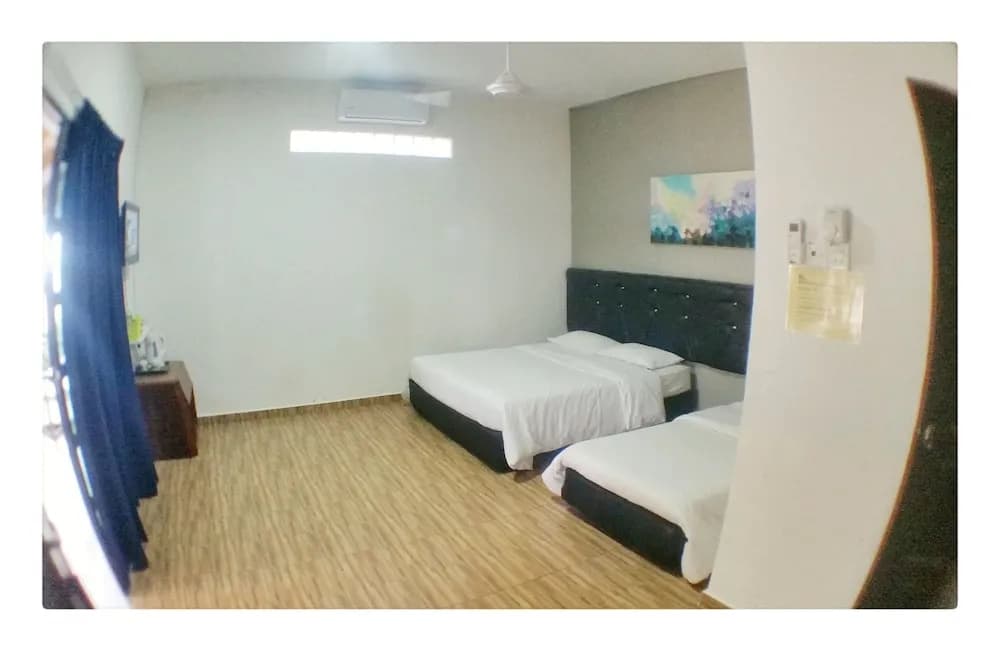 Bayu Melawi Chalet - photo 3