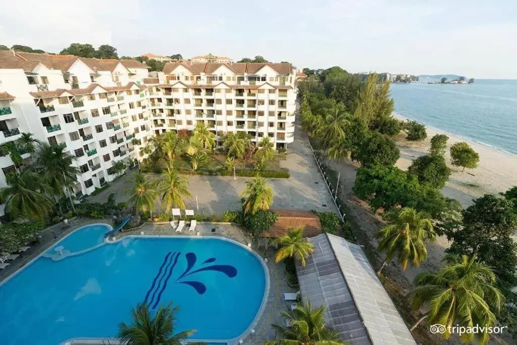 Bayu Beach Resort Apartment Seaview Private Beach - photo 8