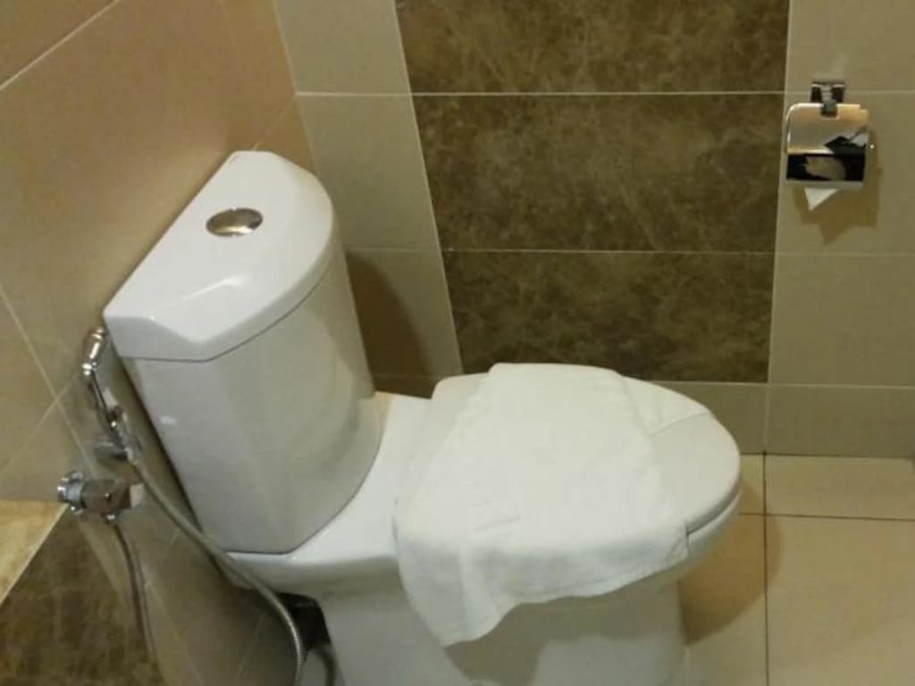 Eminent Hotel - photo 9