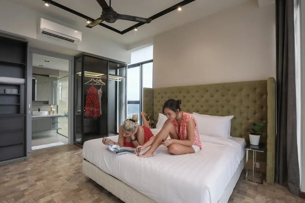 Expressionz Professional Suites by iHost Homes 2 - photo 39