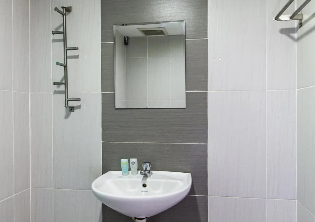 Smile Hotel Wangsa Maju - photo 10