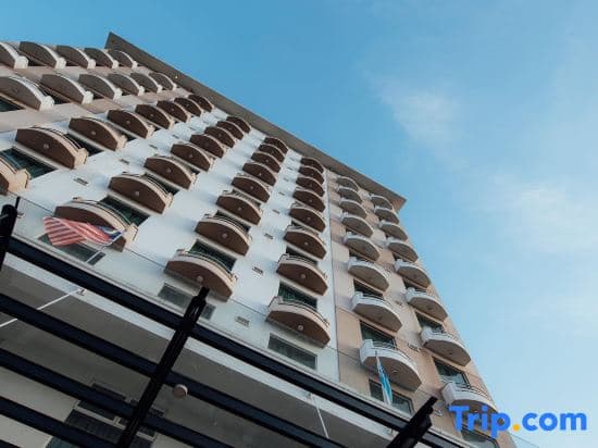 LA Hotel - photo 4