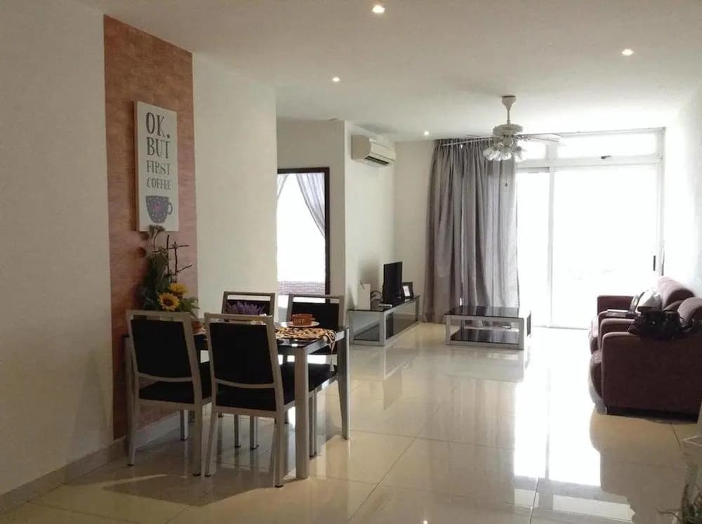 Homestay in Johor - Secret Garden - photo 21