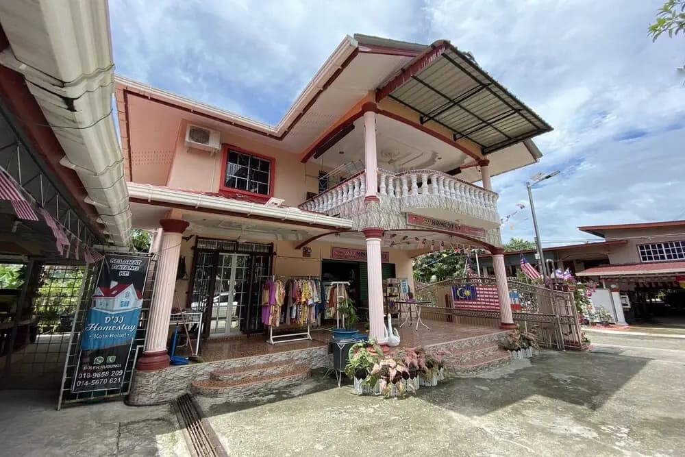 OYO Home 90331 D'jj Homestay - photo 9