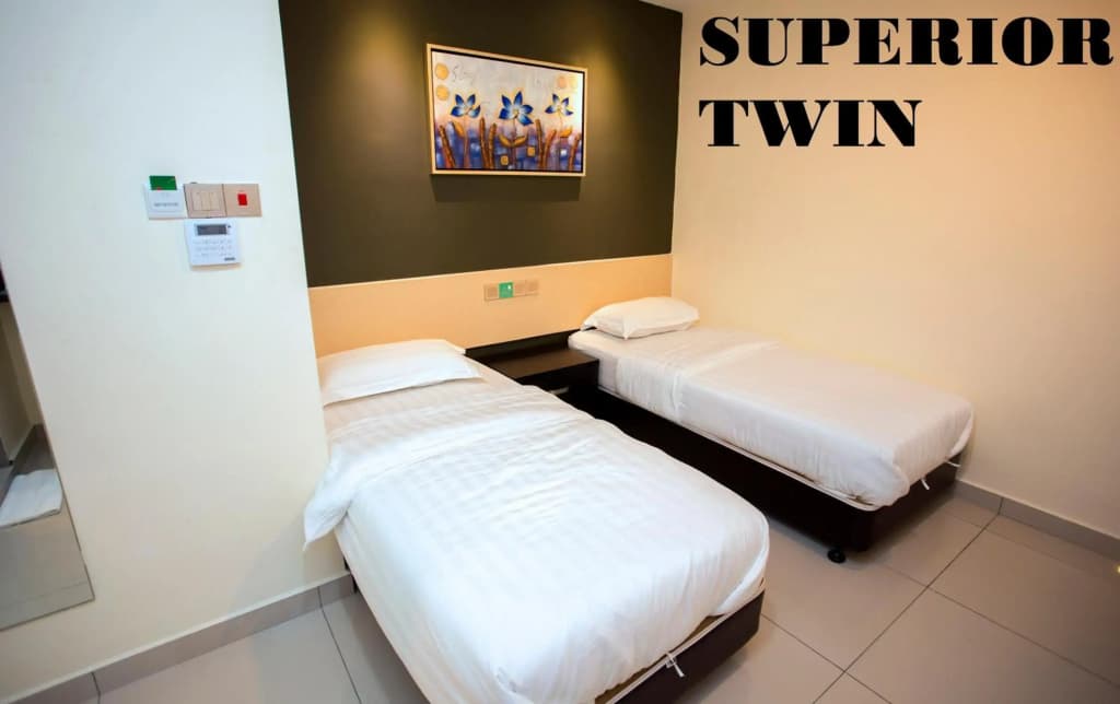One Avenue Hotel - photo 2