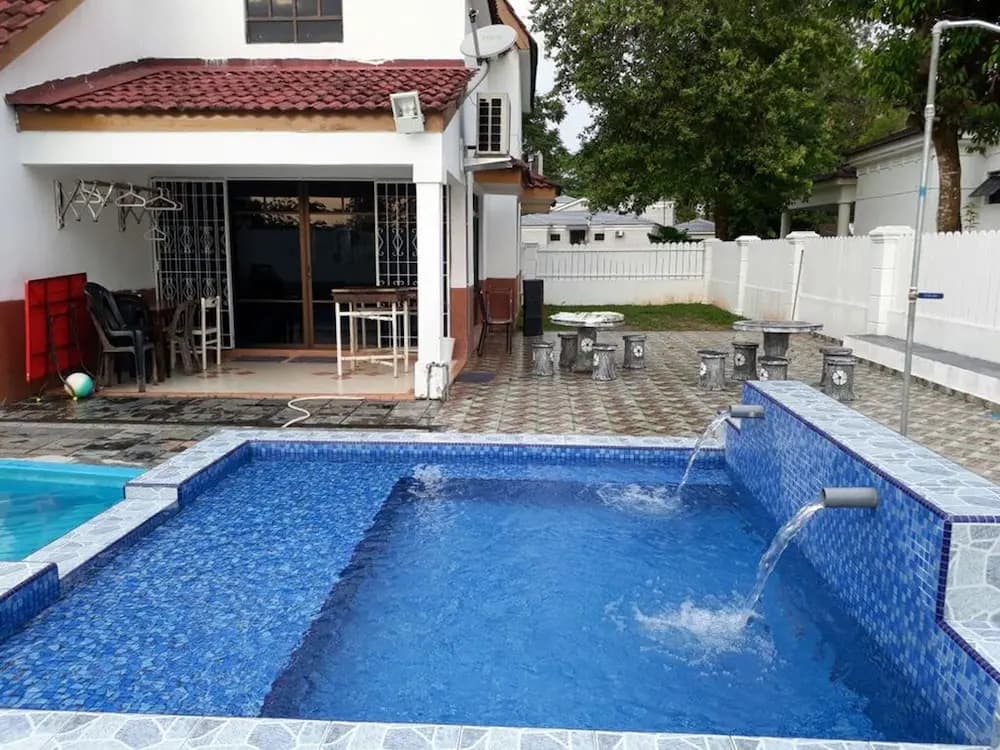 Ann Homestay Villa 893 - photo 12