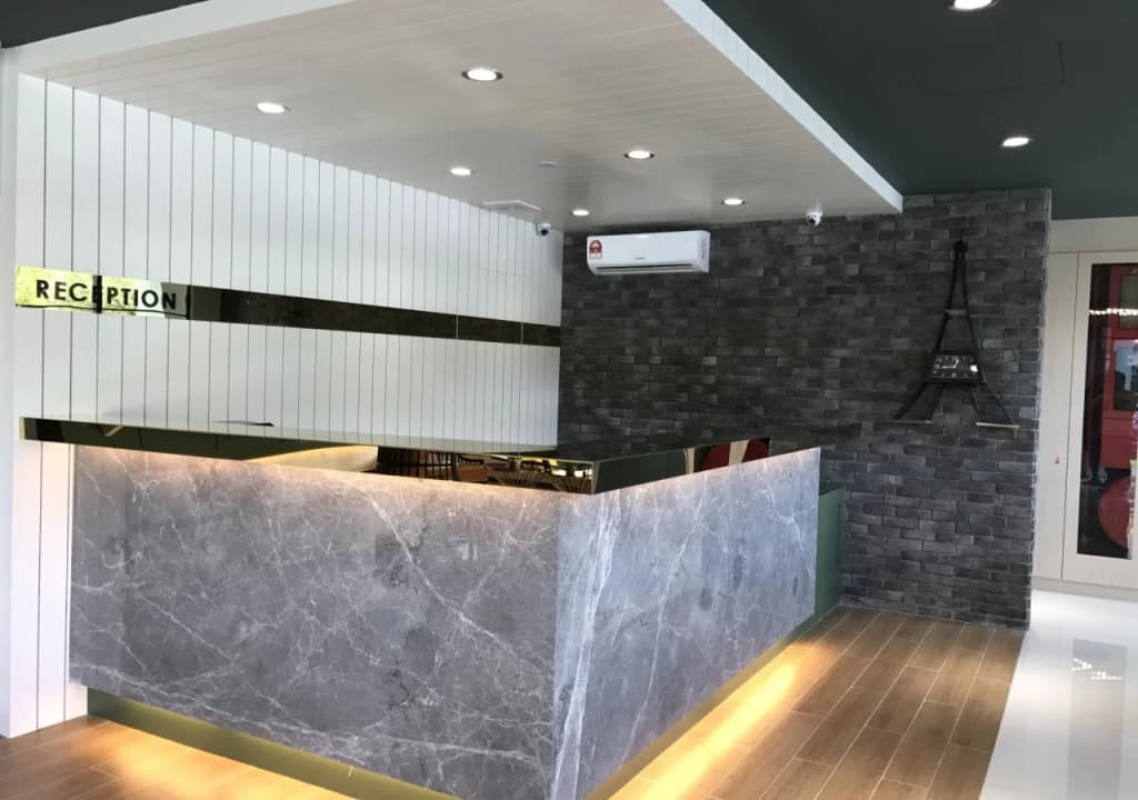 Hotel 99 - Kota Kemuning - photo 13