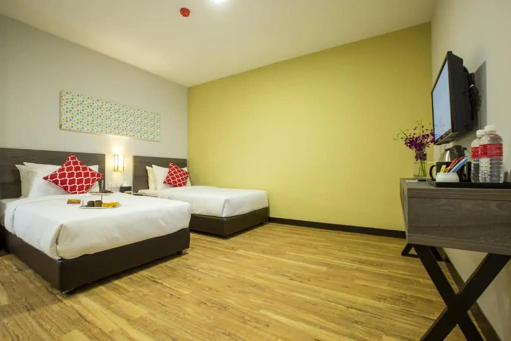 Humaira Hotel - photo 13