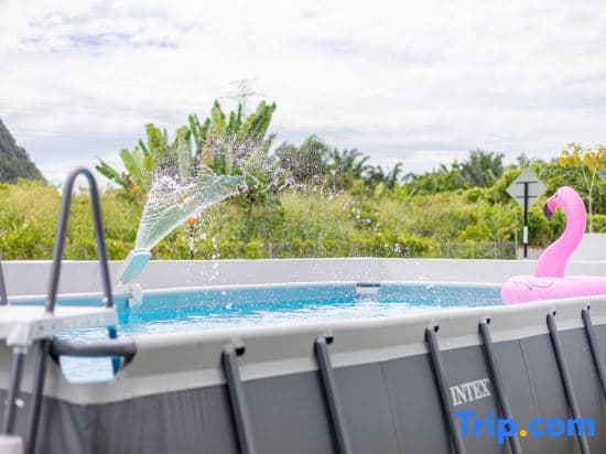 Pool Villa 3 | Karaoke BBQ | Near Lost World by i Homes - photo 3