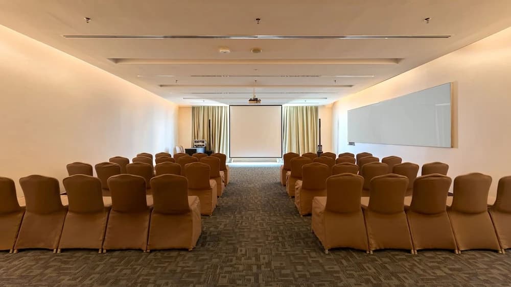Four Points by Sheraton Sandakan - photo 45