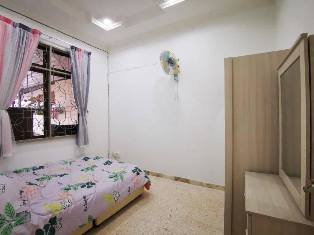 Single Terrace House near to Sunway Carnival Mall, Seberang Jaya - photo 1