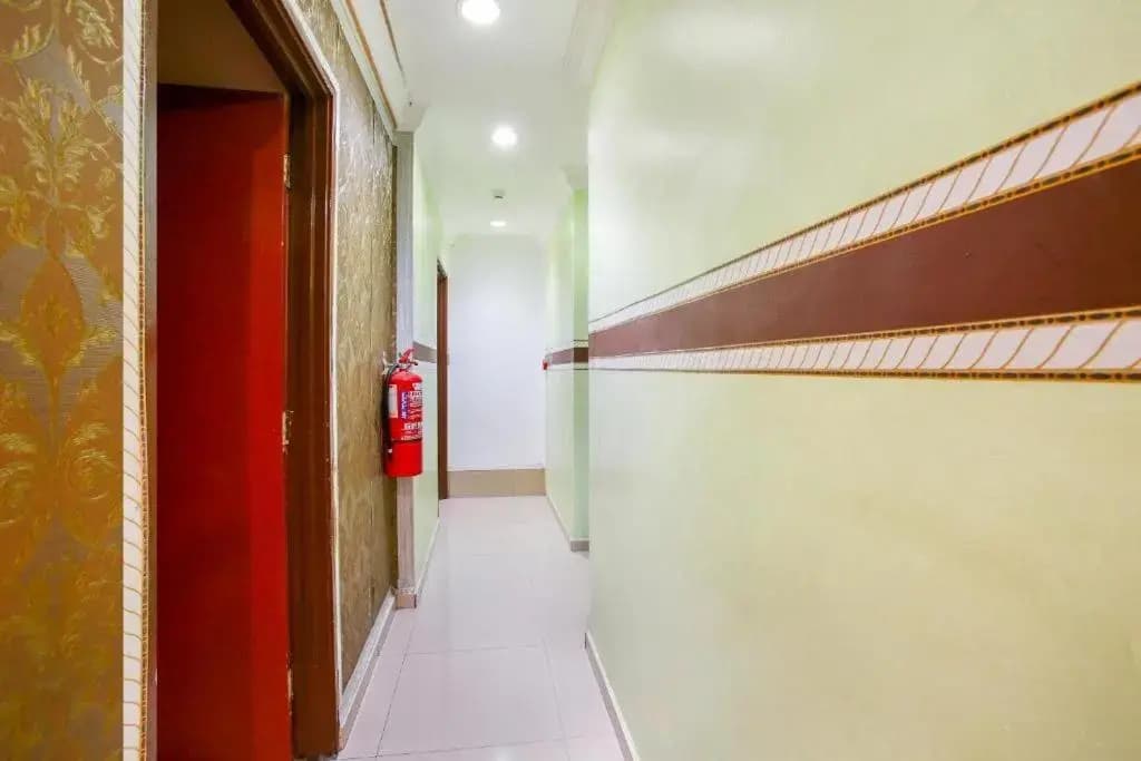 Ezi Hotel Klang - photo 11