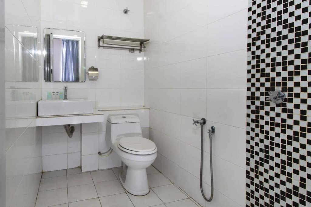 Smile Hotel Cheras Pudu KL - photo 9