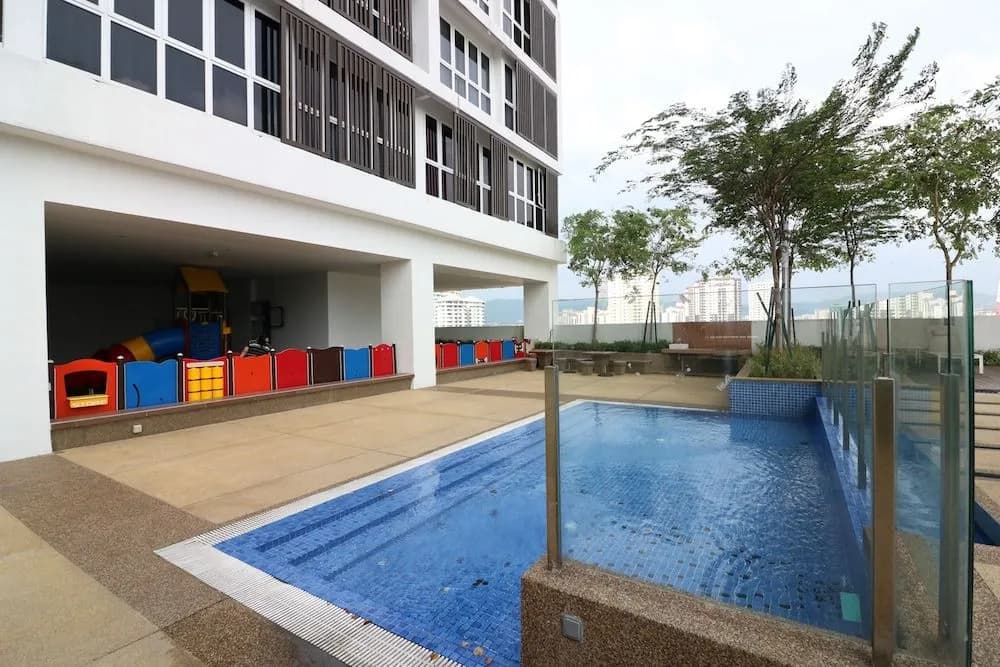 Victoria Home Sentrio Suites - photo 15