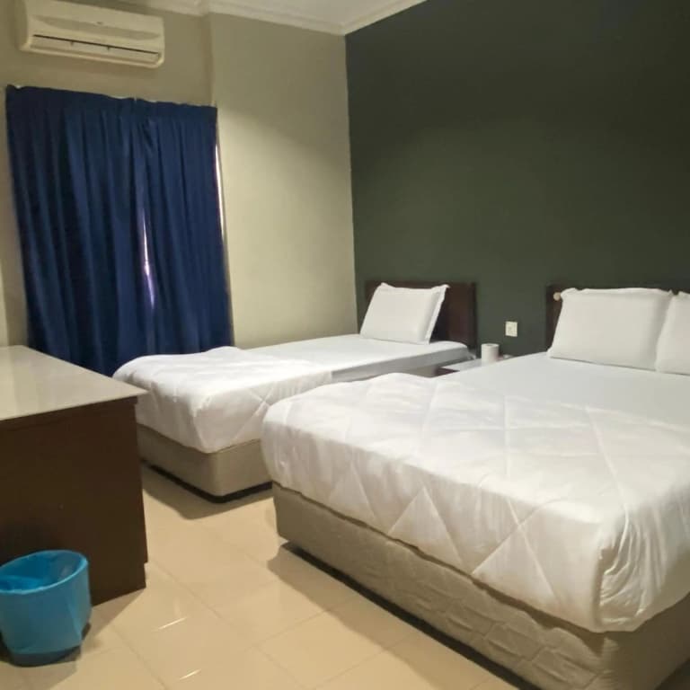 Hotel O Gold Hill Hotel - photo 7