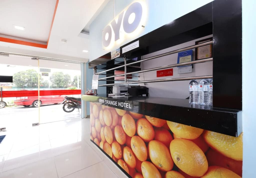 OYO 90296 Red Orange Hotel Port Klang - photo 8