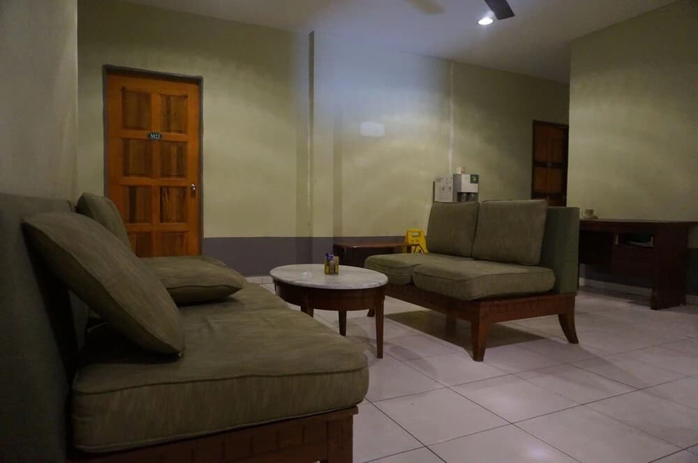 Amara Motel - photo 7