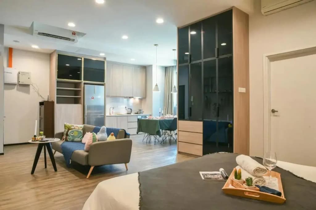 Mid Valley 1km away Verve Suites Old Klang Road - photo 6