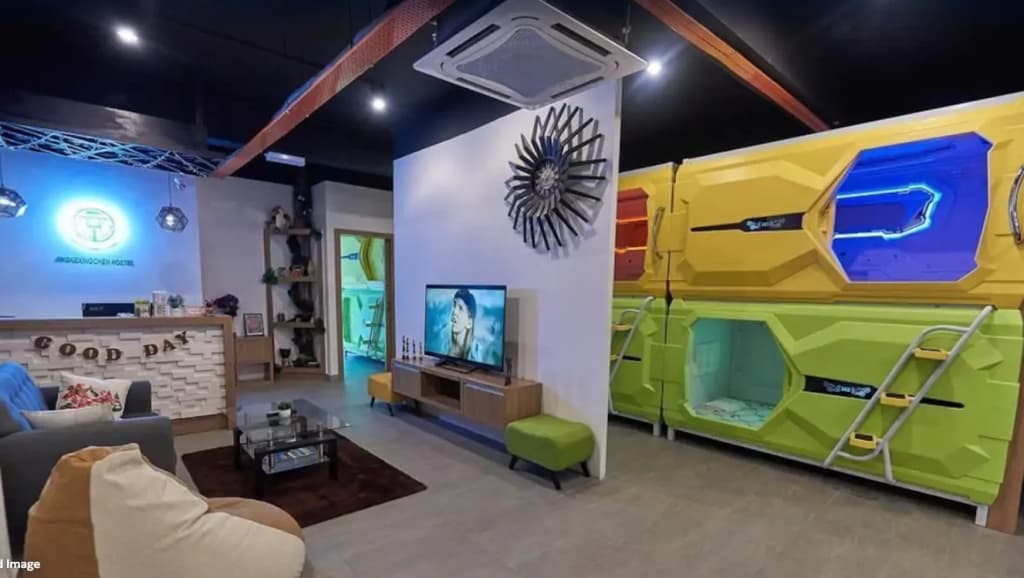 JK Capsule Hostel - photo 3