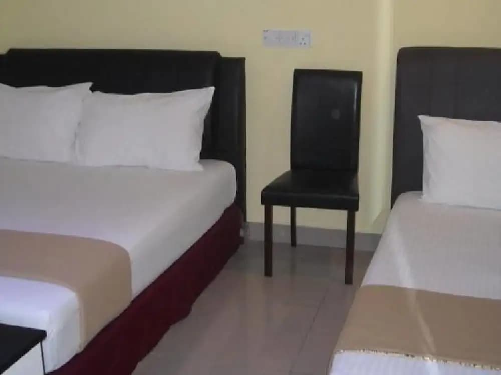 New Wave Hotel Rawang - photo 7