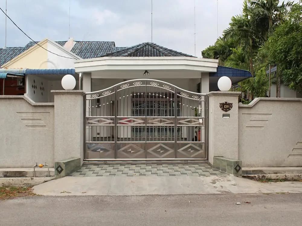 G-City Homestay - photo 1