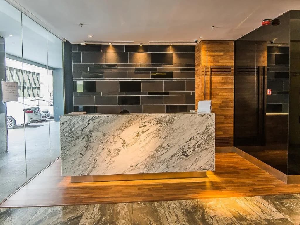 Marina Travellers Suite at Riverson Soho - photo 10