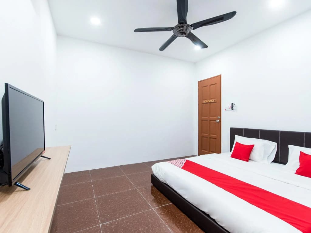 OYO 44011 Weng Bee Guest House - photo 3