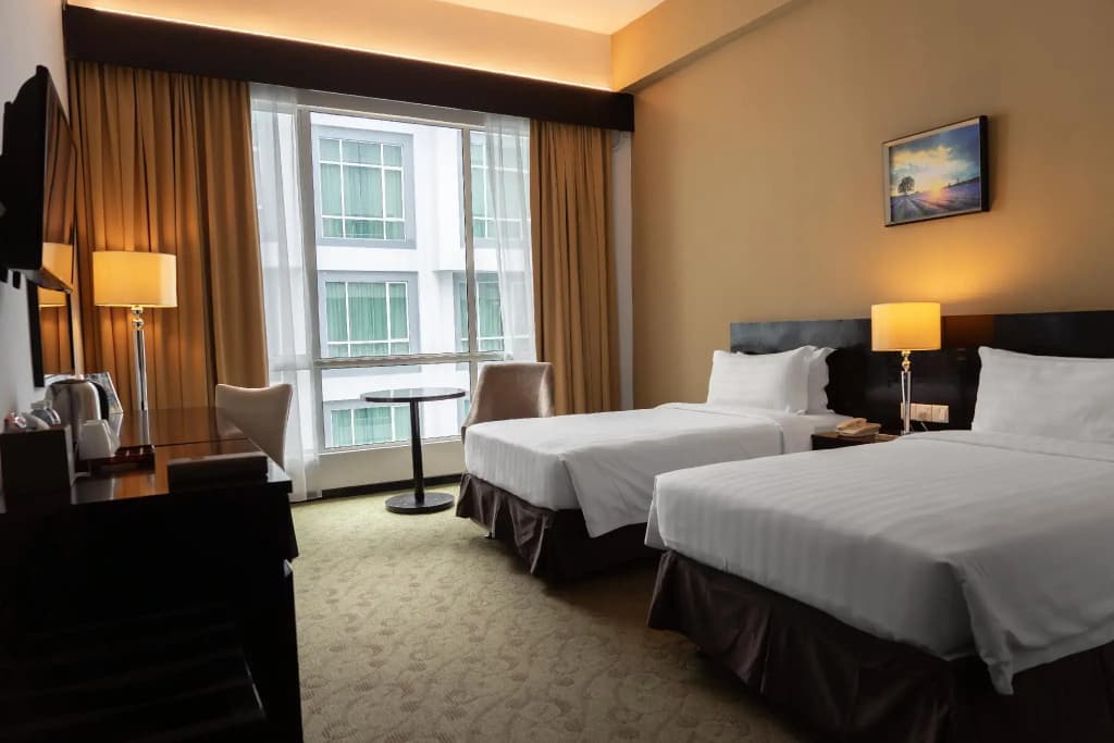 Pan Borneo Hotel Kota Kinabalu - photo 44