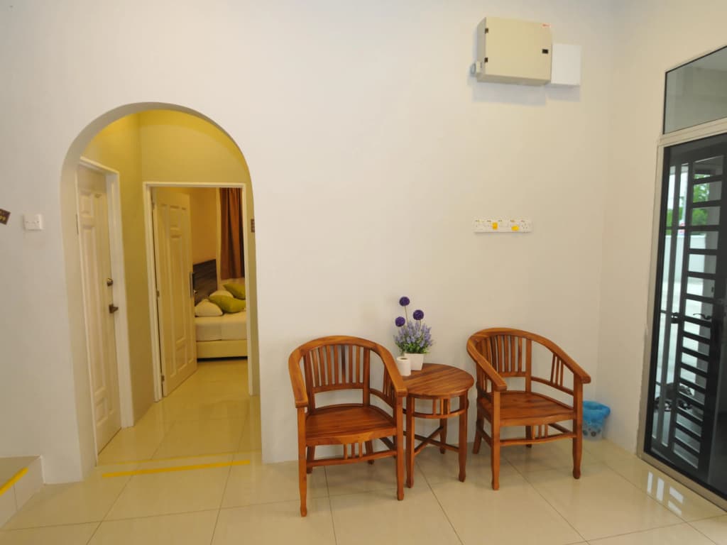 Mayton Residence - photo 2