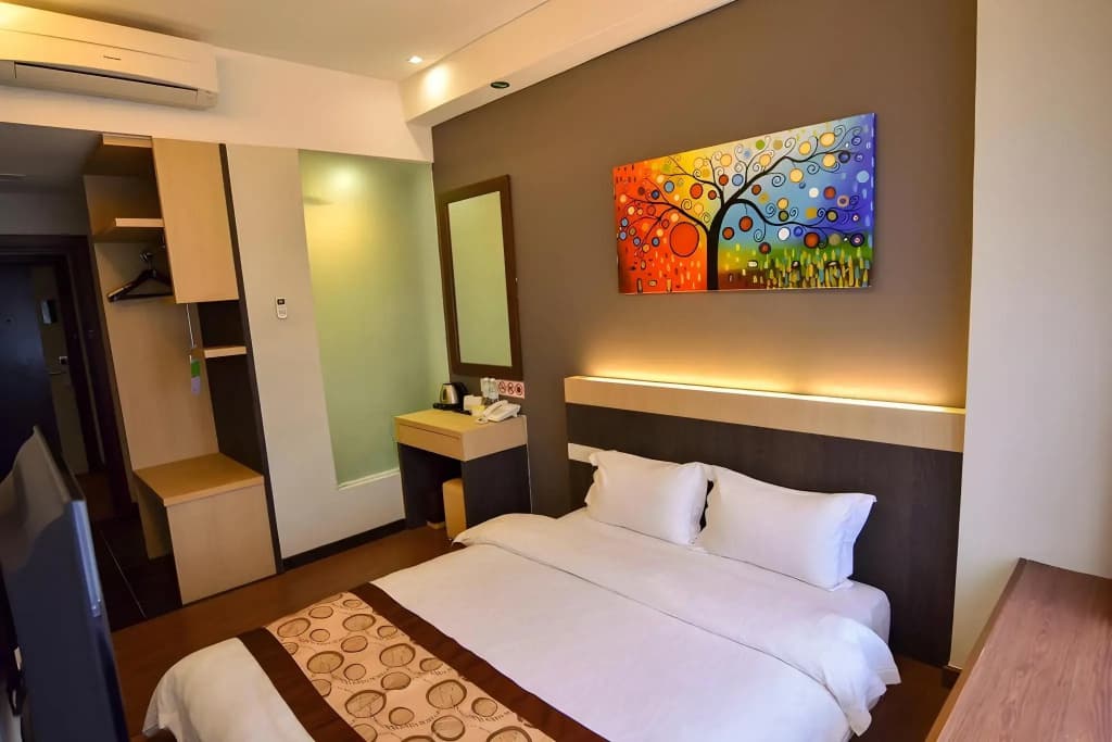 Lot 10 Boutique Hotel - photo 26