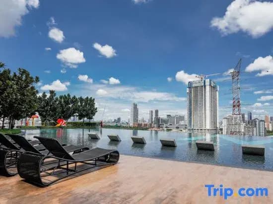 KL Modern Family Suites • 3–4BR • Walk to MRT/Mall • Infinity Pool - photo 4