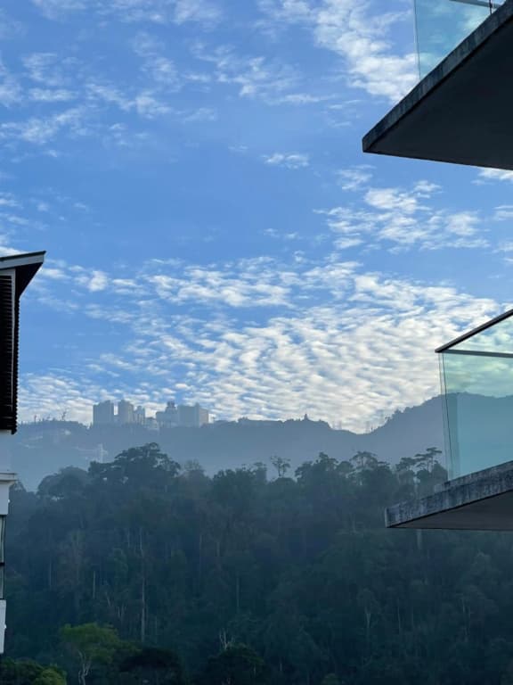 Kaw Supreme Theme WIFI Luxury 7 PAX Genting Pool & Mountain View Cuti Genting Homestay Midhills - photo 21