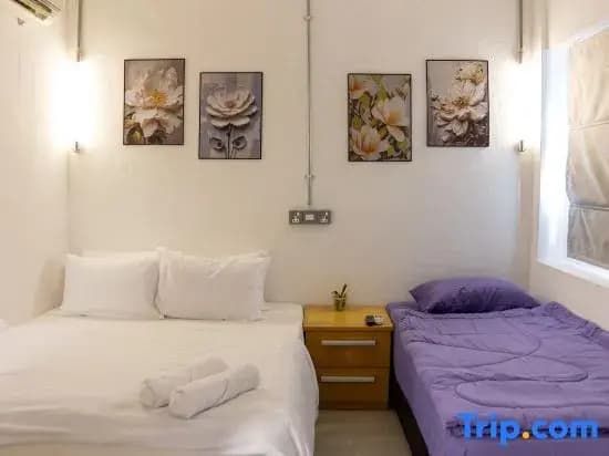 Kenny Hill Boutique Hotel near Borneo Medical Centre Kuching - photo 4