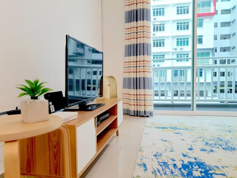 Nilai Ehsan Residence by BeeStay 8-10 Pax at Sepang - photo 1