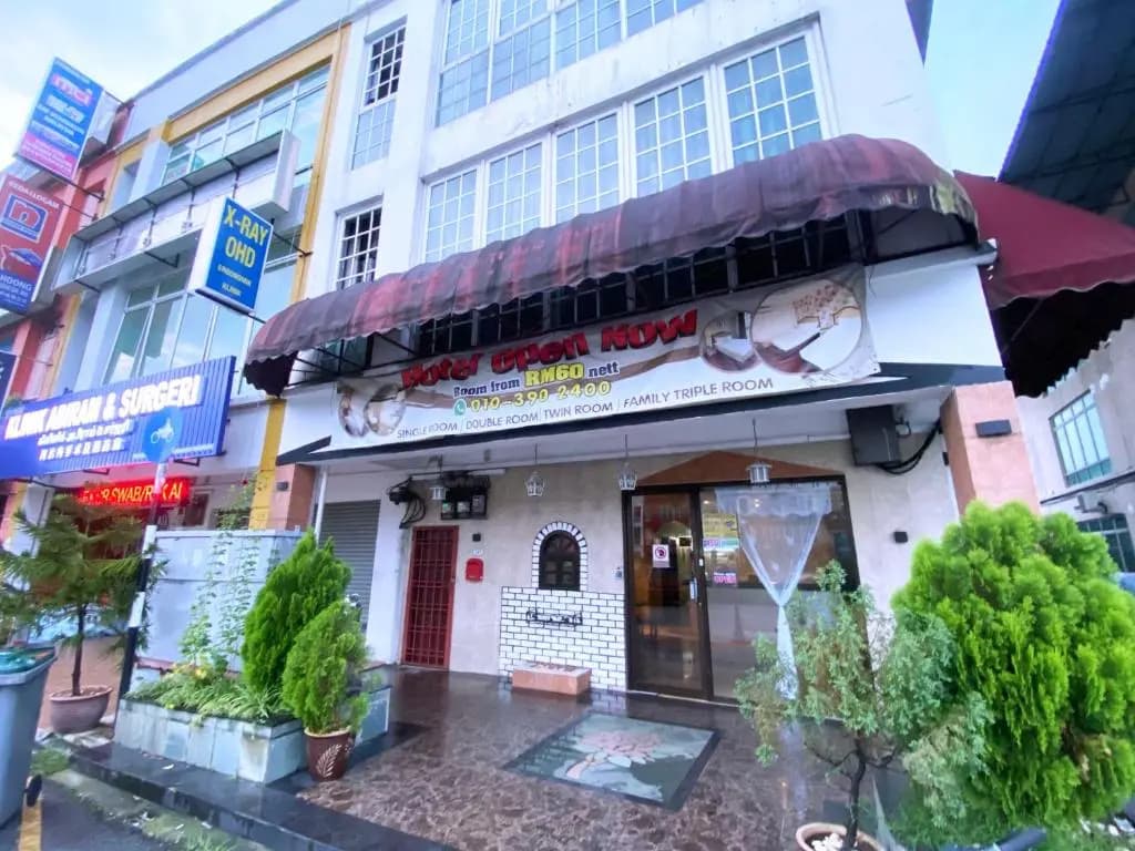 Mr Hotel Nusa Bestari - photo 2